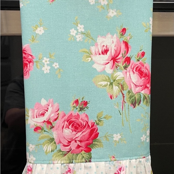 Shabby Chic Cottage Farmhouse Roses Decorative Tea Towel and Pot Holder Set - Picture 3 of 10